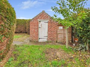 Photo 6- click for photo gallery